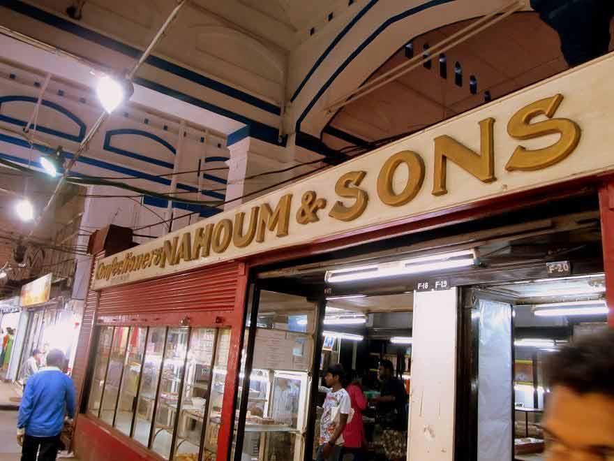 Nahoums, shutterstock ()