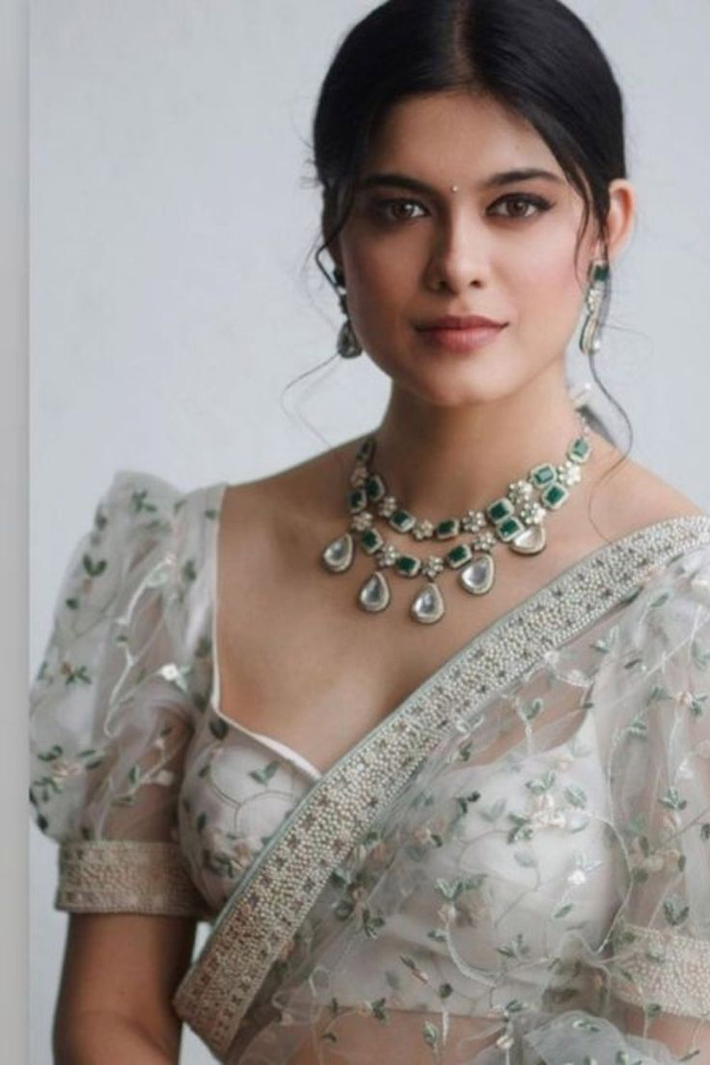 Latest Puff Sleeves Blouse Designs | HerZindagi