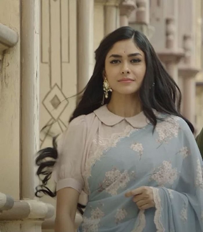 Rounded Collar Blouse Design