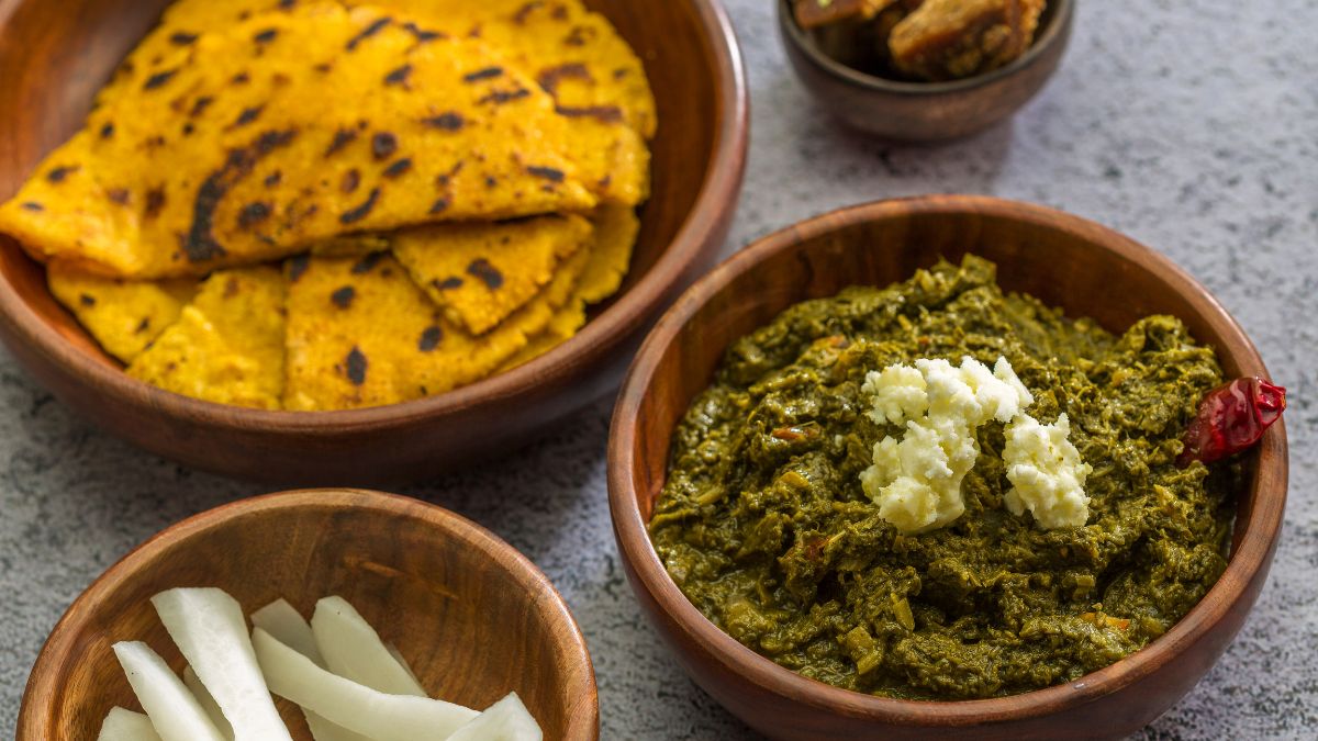 Sarson Ka Saag And Makke Ki Roti