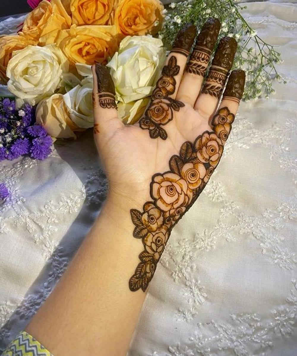 Side Roses Mehndi Design