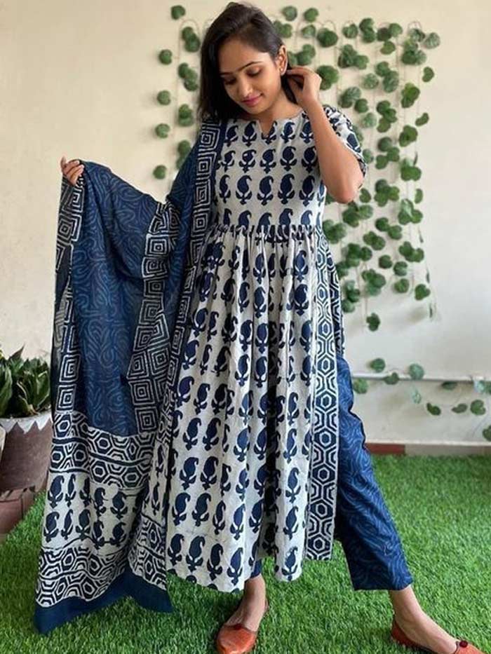 Simple Naira Cut Suit Design