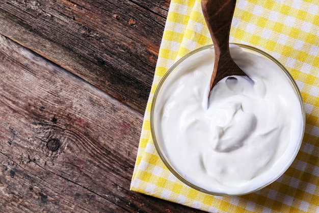 Tips to control bloating and gas caused by drinking milk