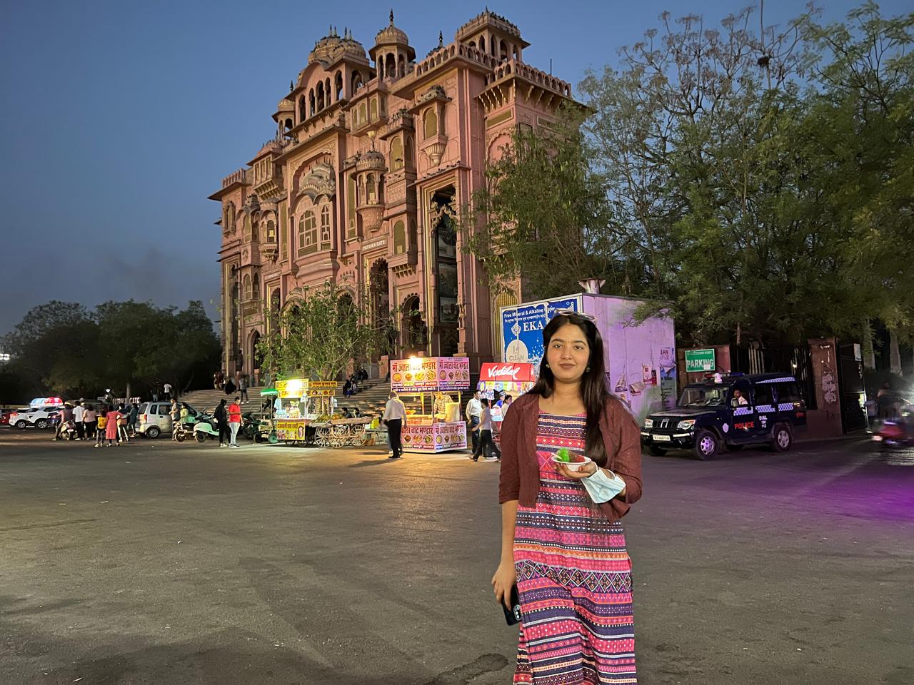 WhatsApp Image    at .. ()