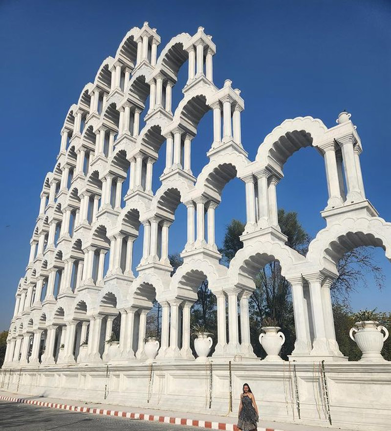 Why so Famous toran gate