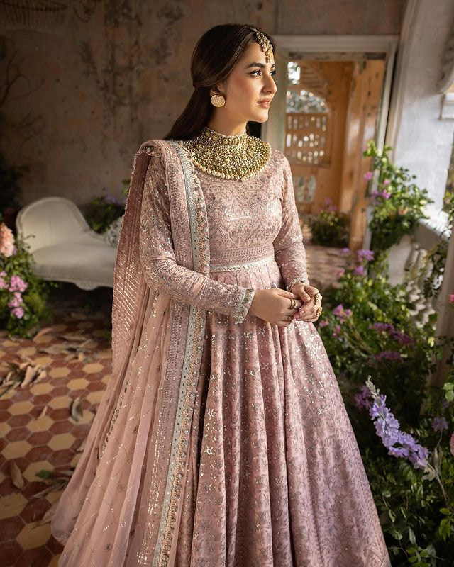 Yumna Zaidi Embroidery Anarkali Look