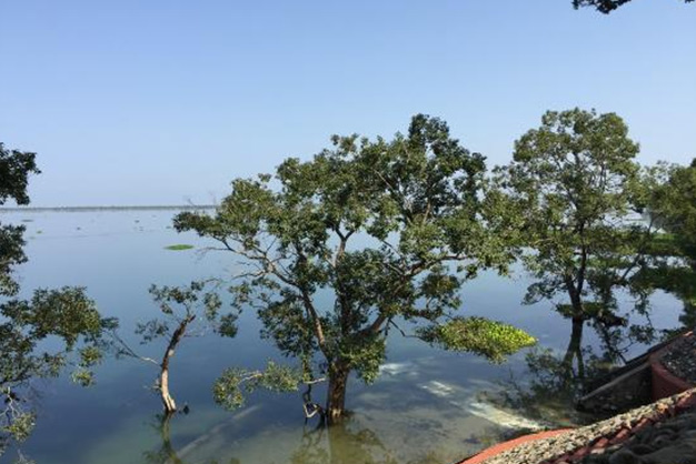 all about chuka beach