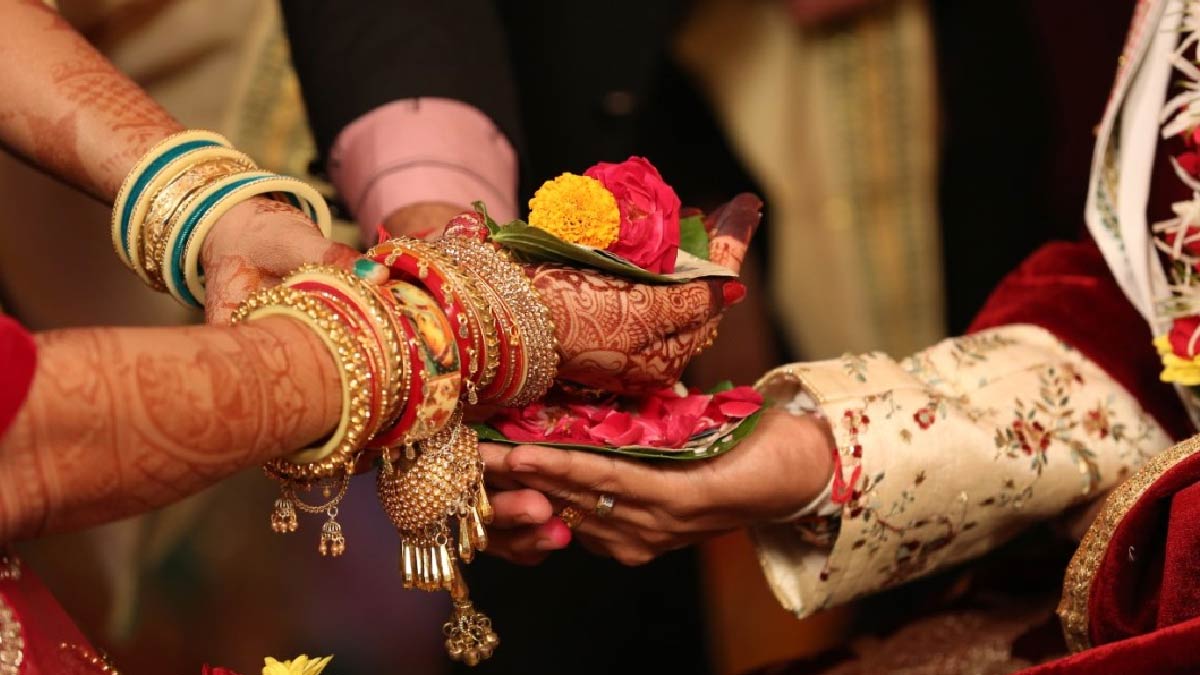 Allahabad High Court's Landmark Ruling On 'Kanyadan' In Hindu Marriage ...