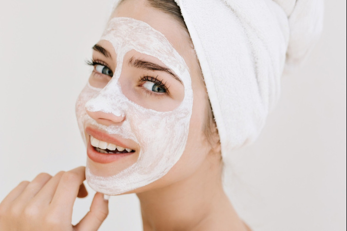 amazing benefits of yogurt face mask and how to use it 
