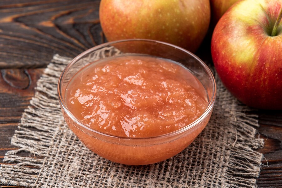 apple jam dark wooden background  