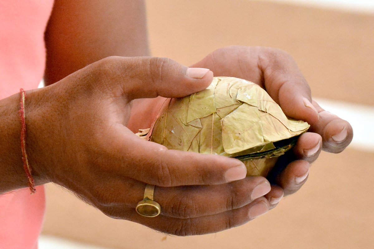 bhog aur prasad mein kya hota hai antar hindi