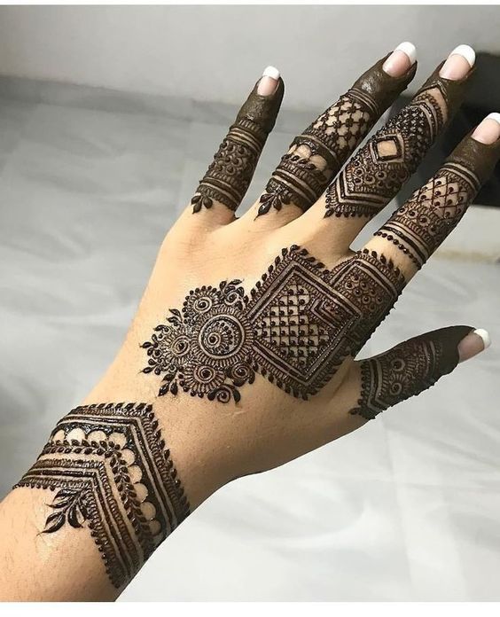 chaitra navami mehndi geometric