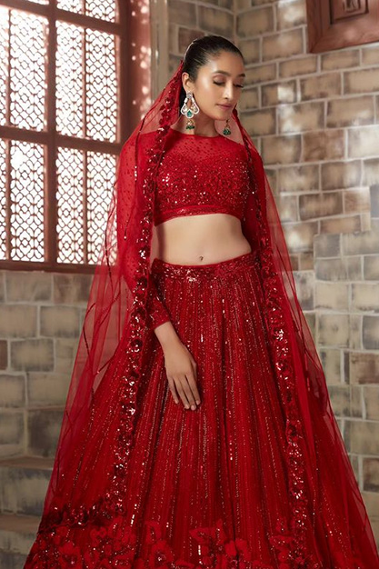 get perfect bridal look in simple silk lehenga