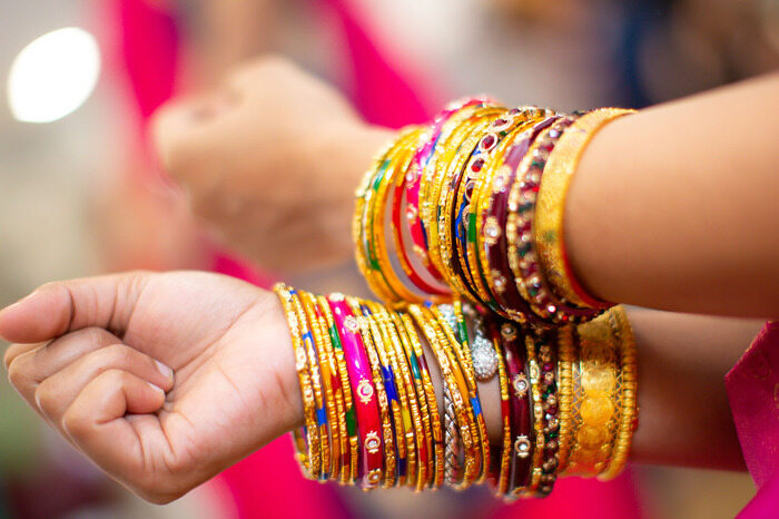 indian baby shower valaikappu ce