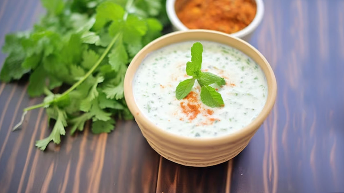 Mint Raita Recipe: Cool Down This Summer With Refreshing Dil Se Indian ...