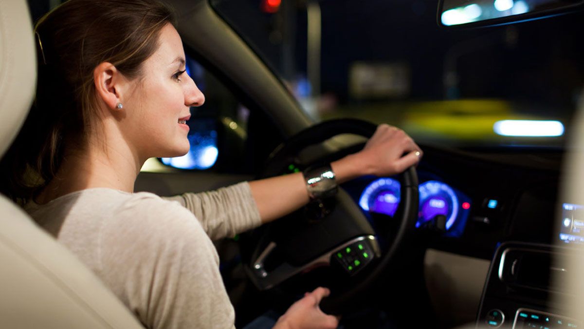 safety tips while driving your car at night in hindi