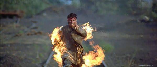 shahrukh khan fire scene in film koyla