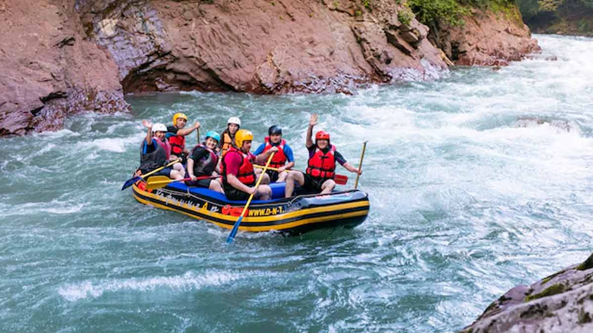 River Rafting In Rishikesh : A Complete Guide To River Rafting In ...