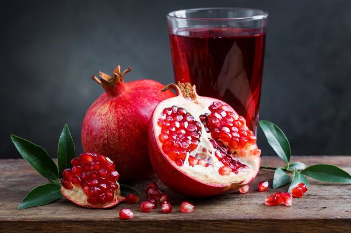  redcoloured juices that can help flush out extra fat and protect the organ 