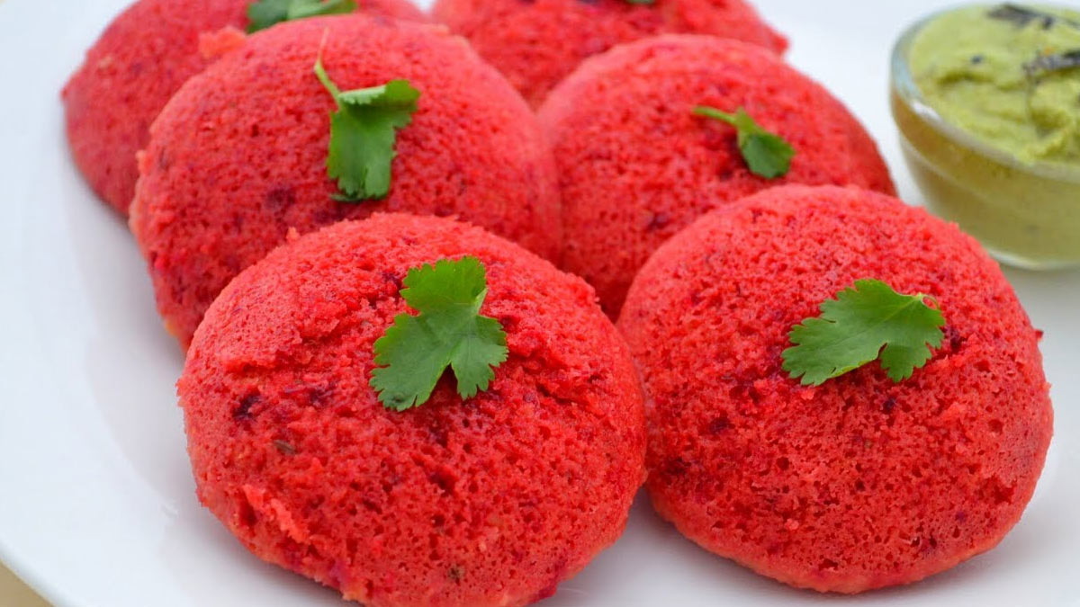 Beetroot Idli
