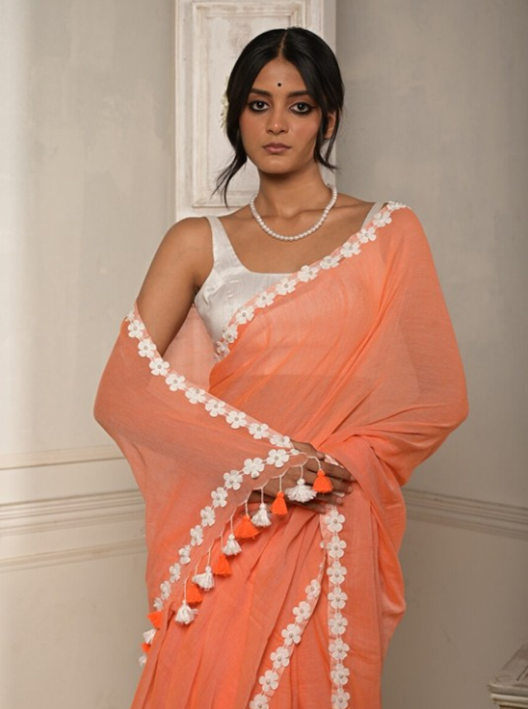 Flower design lace work saree