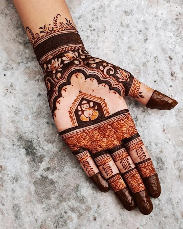 Ganesha Mehndi Design