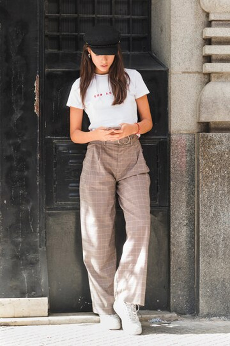 High Waisted Pants With T shirt