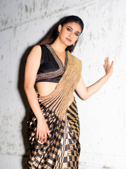 Keerthy Suresh’s Golden Embroidered V Neck Blouse Design