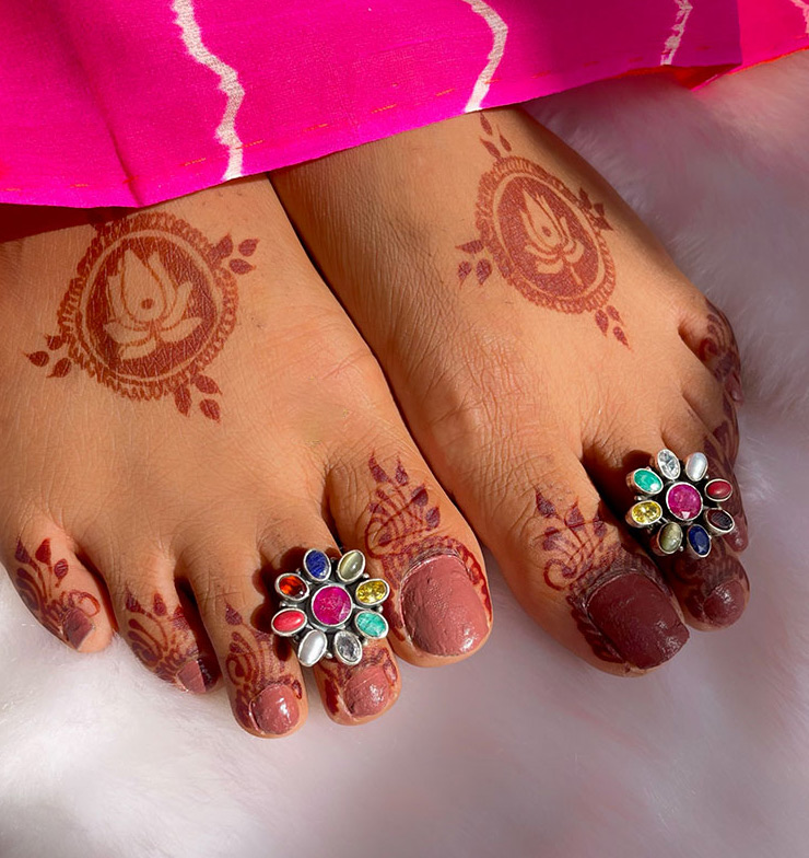 Multi Colour Toe Ring Designs