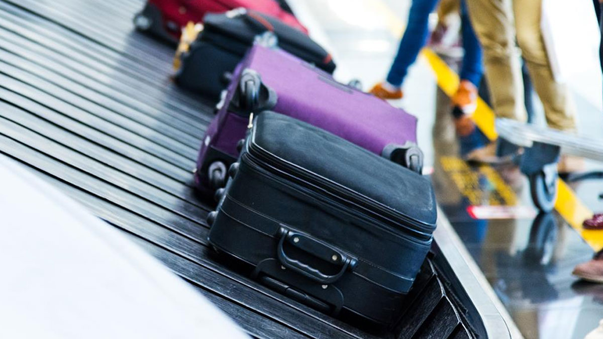 Airport पर लगेज ओवरवेट होने पर क्या करें, जानें what to do if luggage
