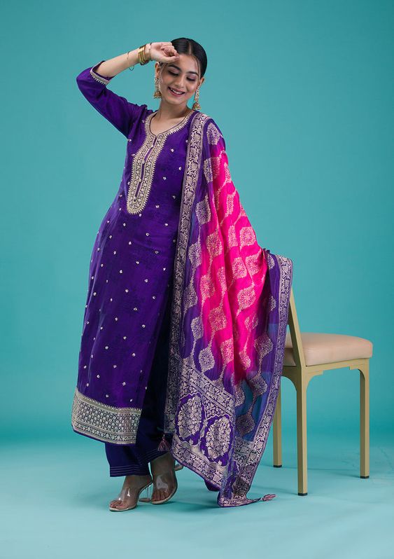 Pair A Dual Toned Heavy Dupatta With A Salwar Kameez
