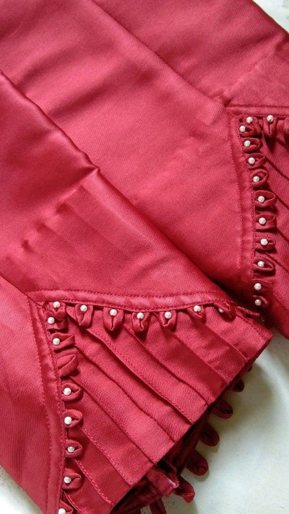 Pearl Salwar Mohri Design