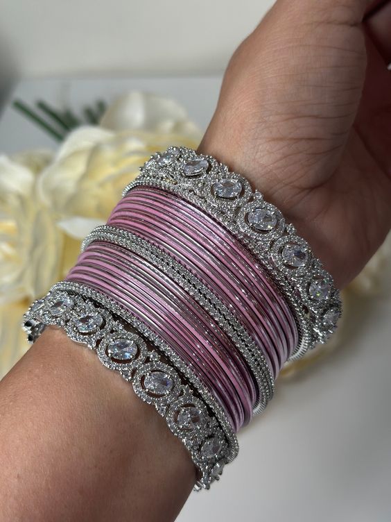 Shimmery Glitter Bangle Design