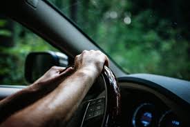 Should you turn your hazard lights on when driving in the rain