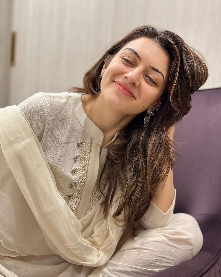 Simple White Suit Look