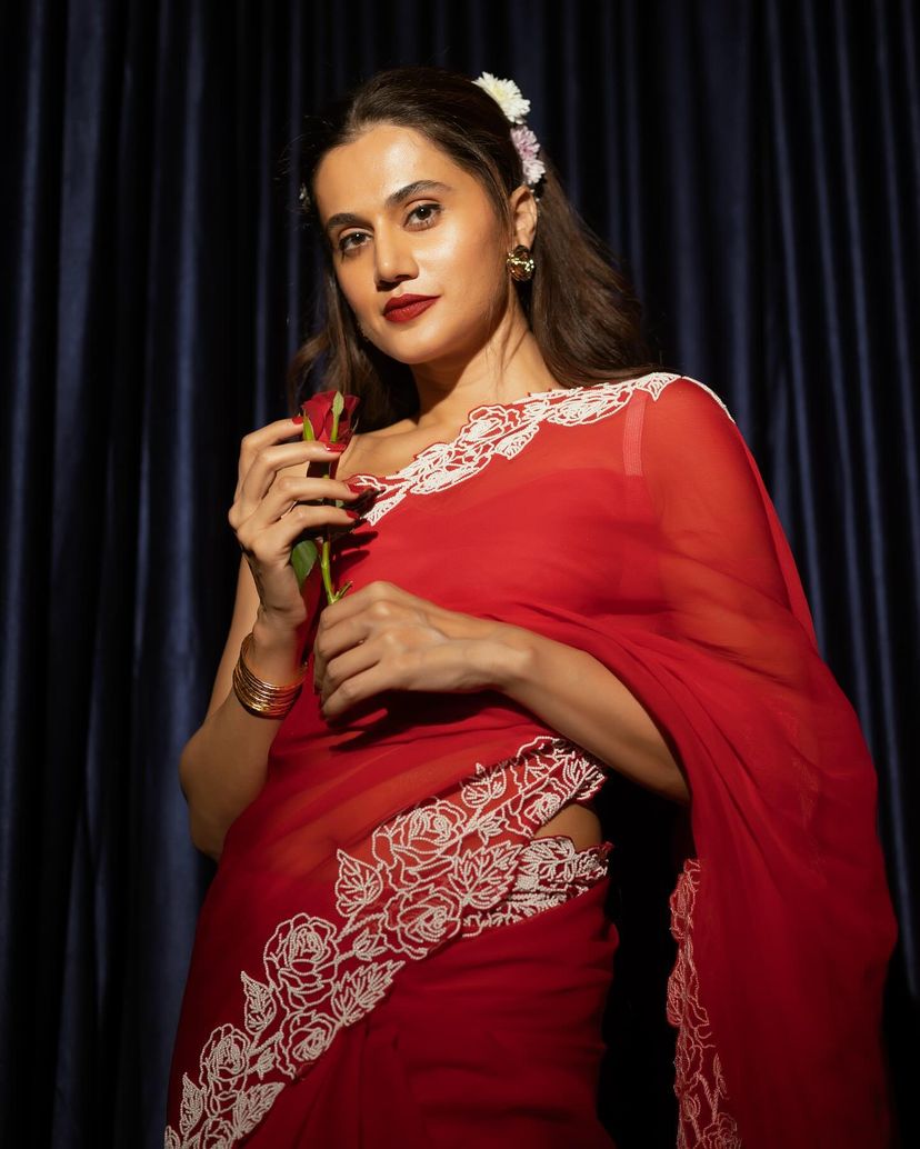 Taapsee Pannu’s Red Pure Chiffon Saree