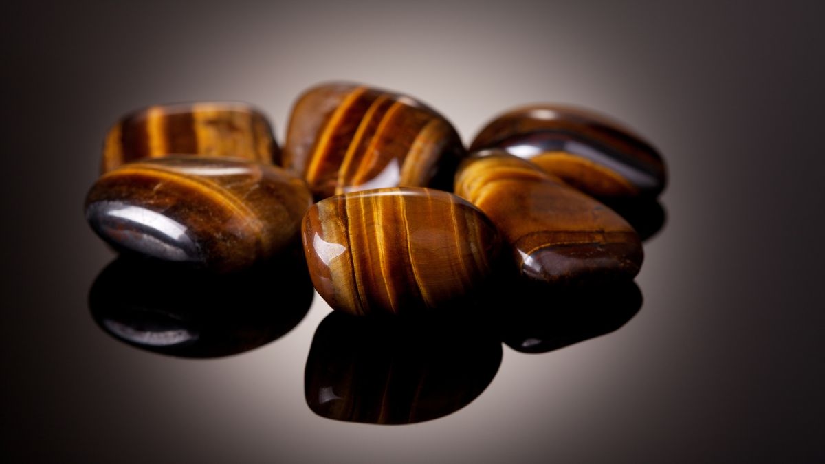 Tiger's Eye Gemstone for Leo Zodiac Sign
