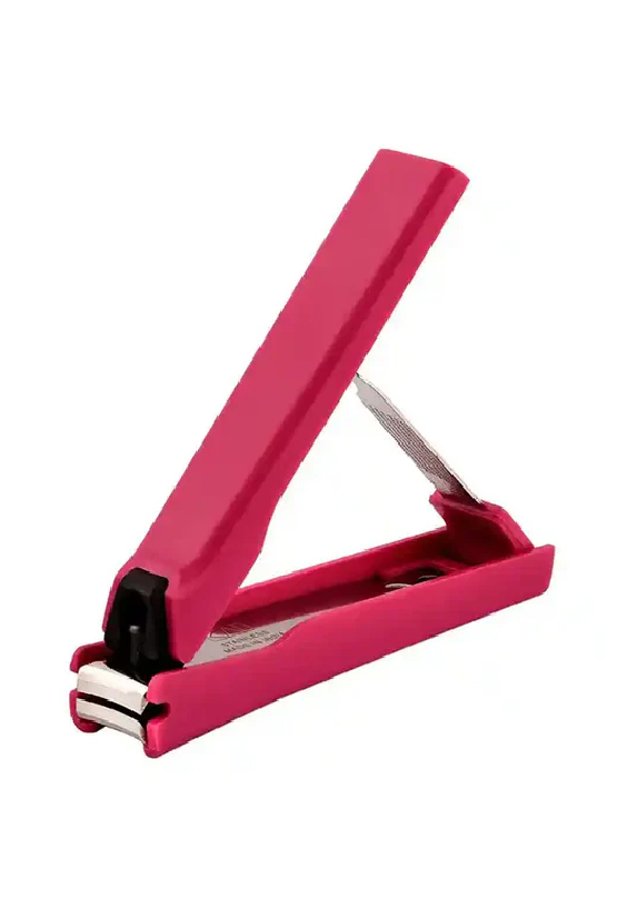 Tips For Healthy Nails In Monsoon season