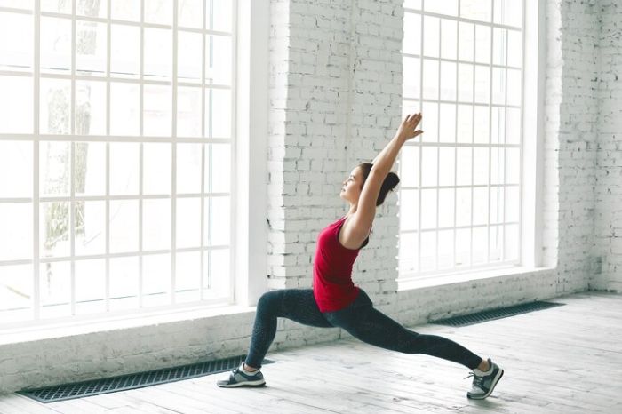 Virabhadrasana  inside