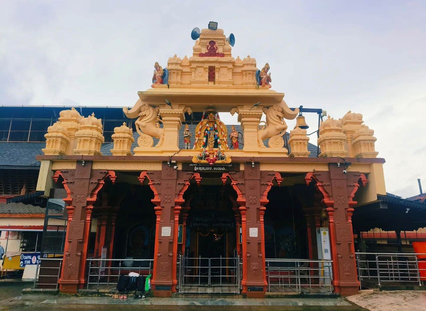 Where is Sri Krishna Temple