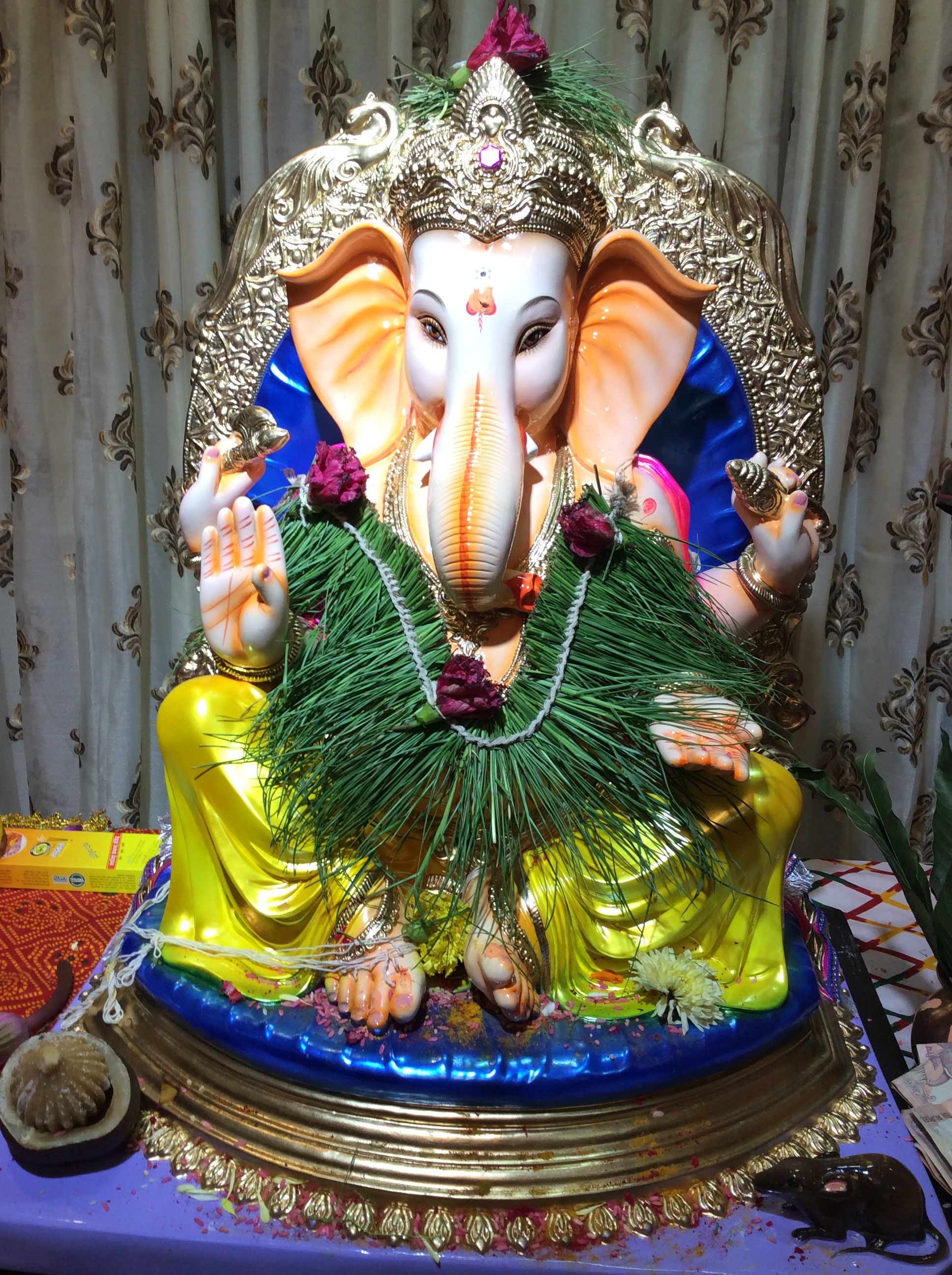 bhagwan ganesh ko durva ki mala pehnane ke labh