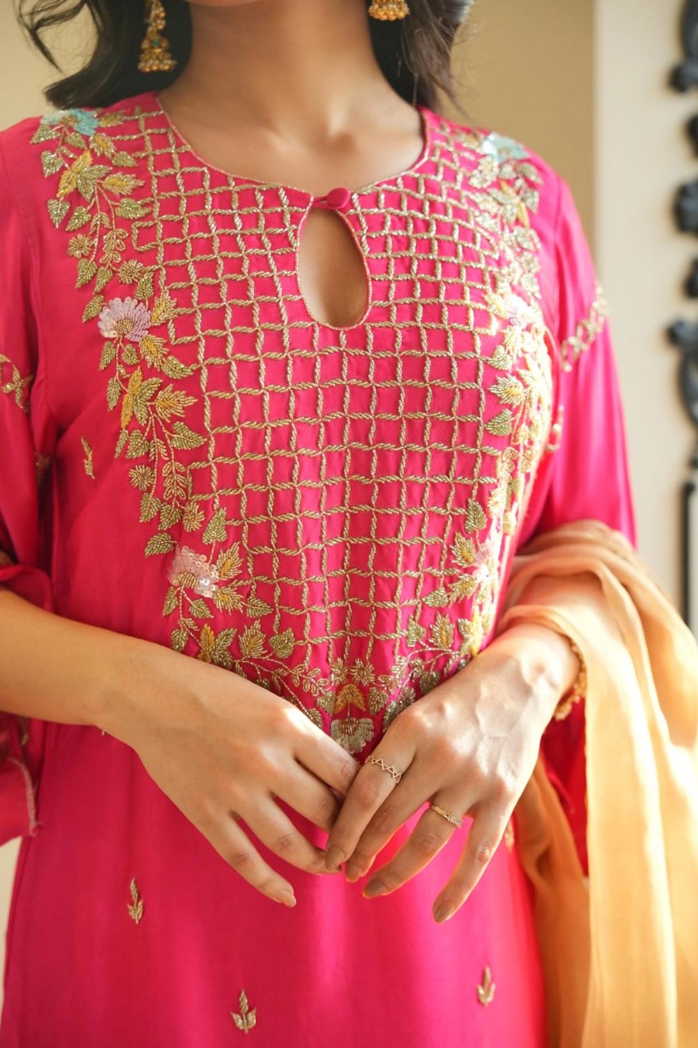 floral gota patti neck design