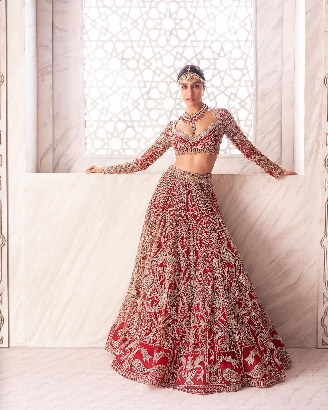 full sleeve blouse design ()