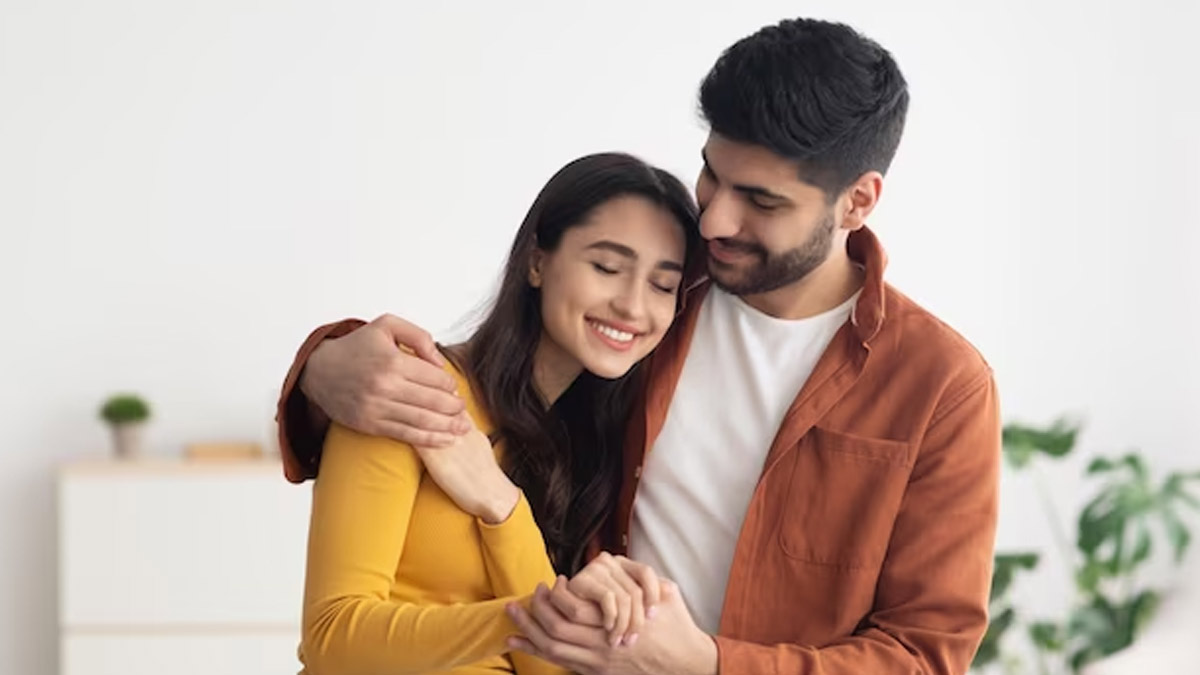 how can I handle stubborn husband in hindi