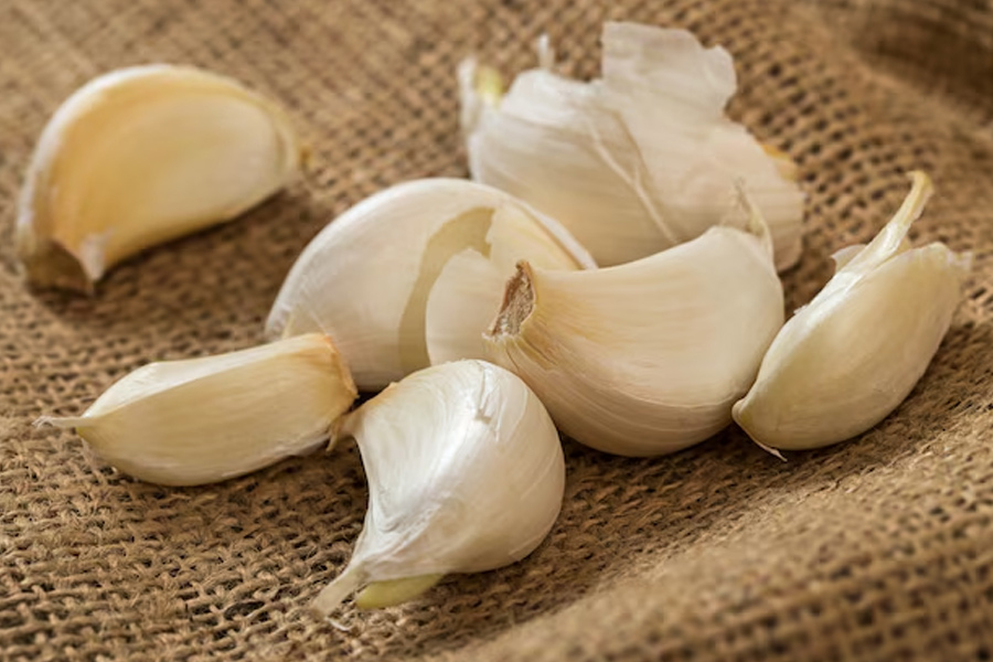 how to check garlic