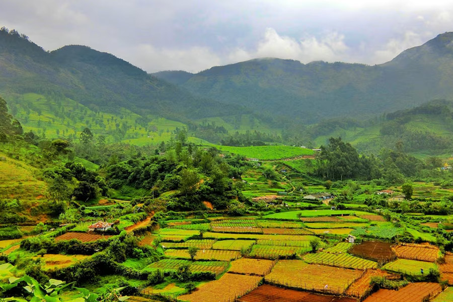 monsoon places in hindi