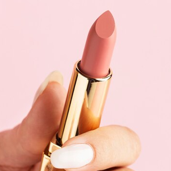 peach colour lipstick