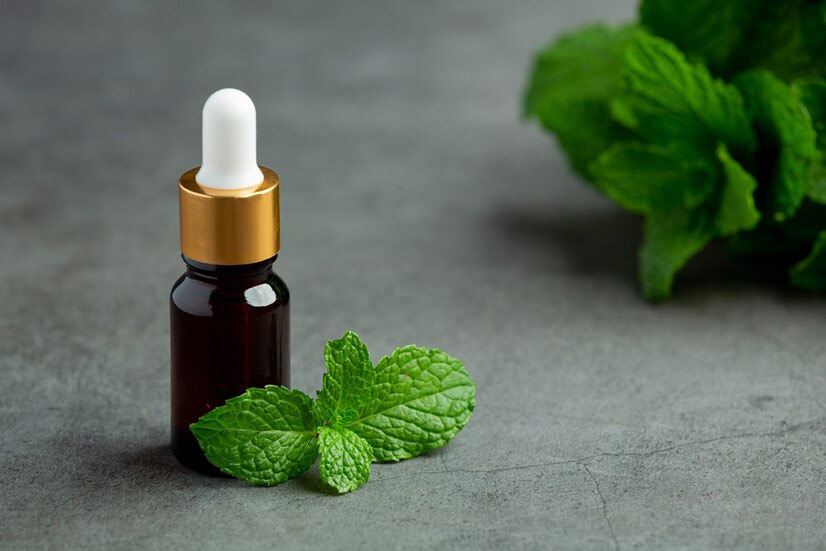 peppermint oil for dark circle