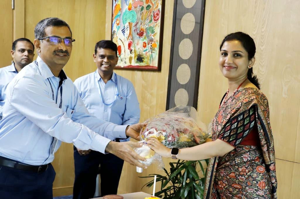 renu raj bus conductor daughter