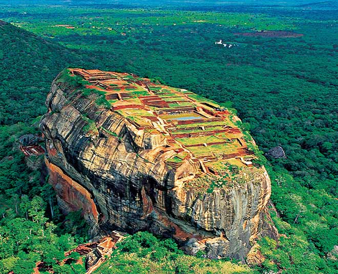 sri lanka allow  countries visa free,